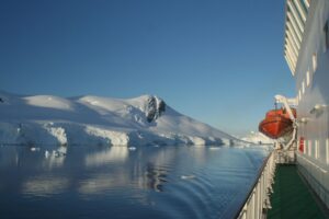 Arctic Circle Cruise