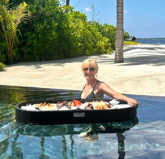 The author enjoys a floating breakfast during her stay at Siyam World in the Maldives. Photo courtesy Janna Graber