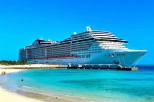 MSC Divina. Photo by Georgy Trofimov, Unsplash
