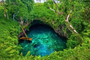 Upolu, Samoa: A Hitchhiking Adventure Full of Heart